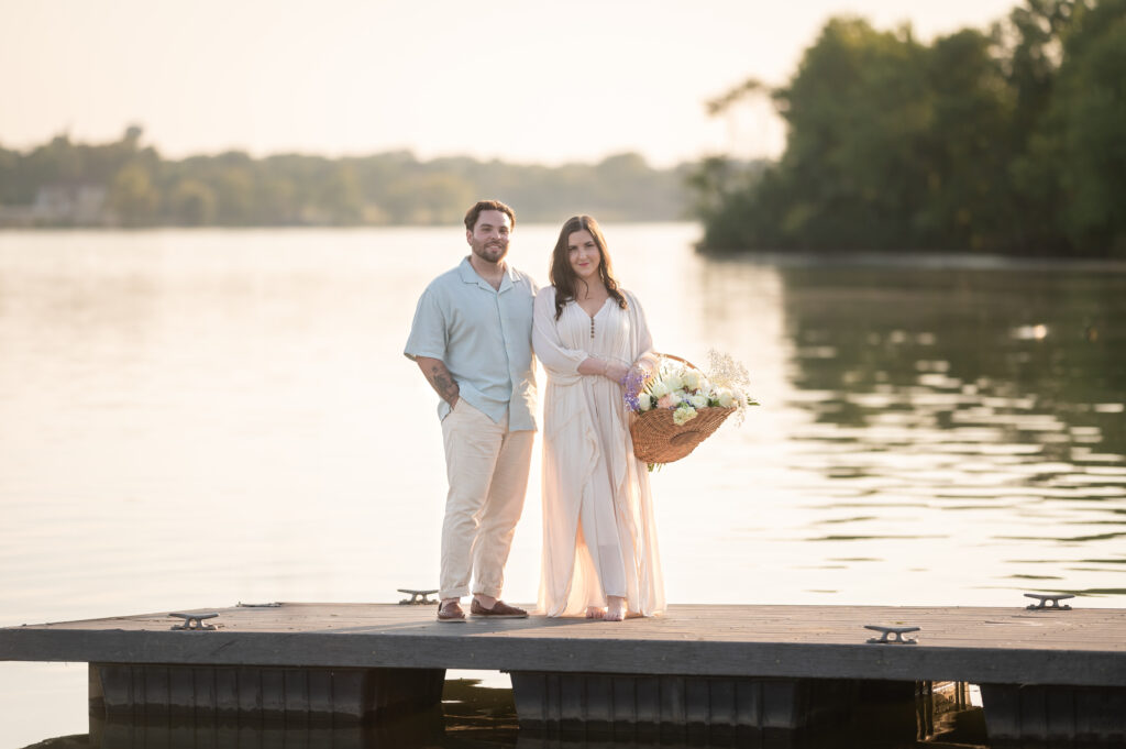 Old Hickory Lake Maternity Photos