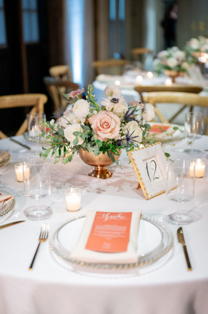 wedding table 12 with flowers