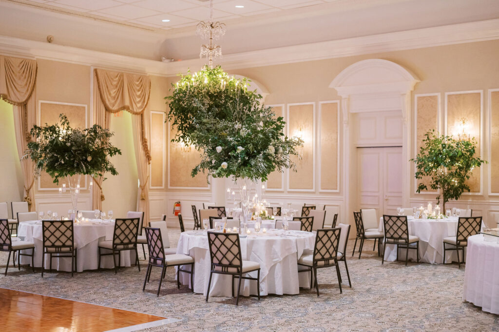 Julia and Shawn wedding party venue 