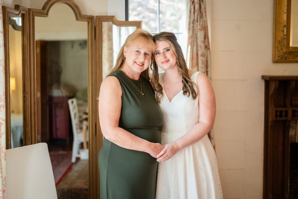 Lesleigh wedding photography