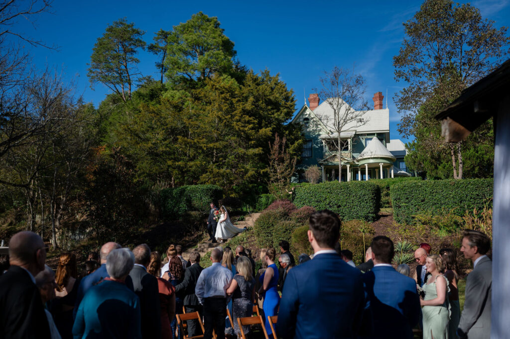 Lesleigh & Luke wedding Yarborough Mill